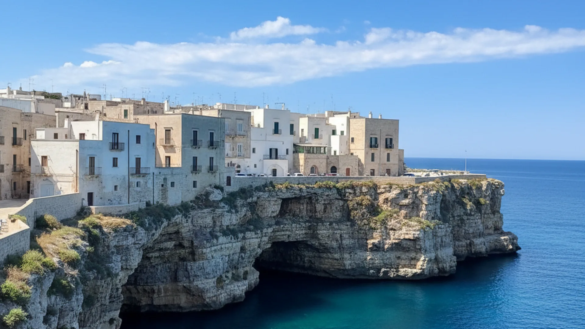 Polignano a Mare — Ostuni (Puglia)