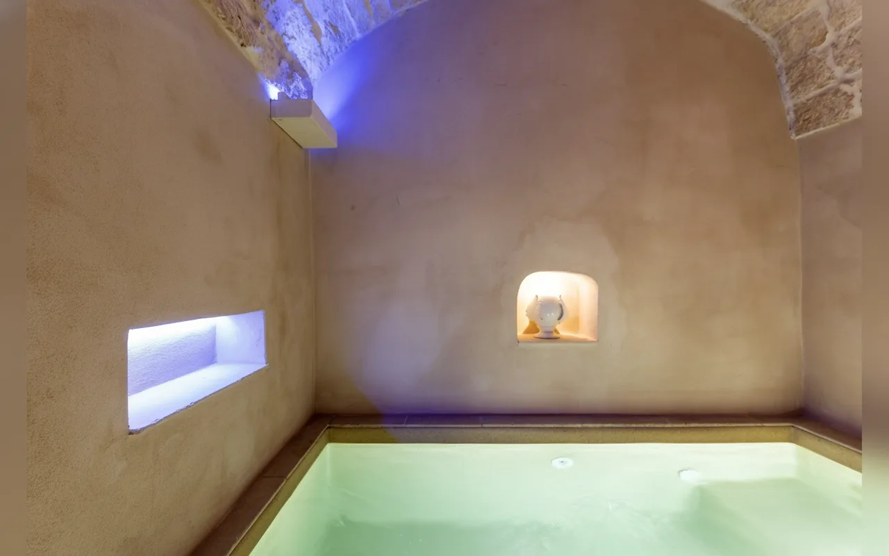 Camera con bagno privato — Ostuni Luxury Stay, Ostuni (Puglia) (foto 37)